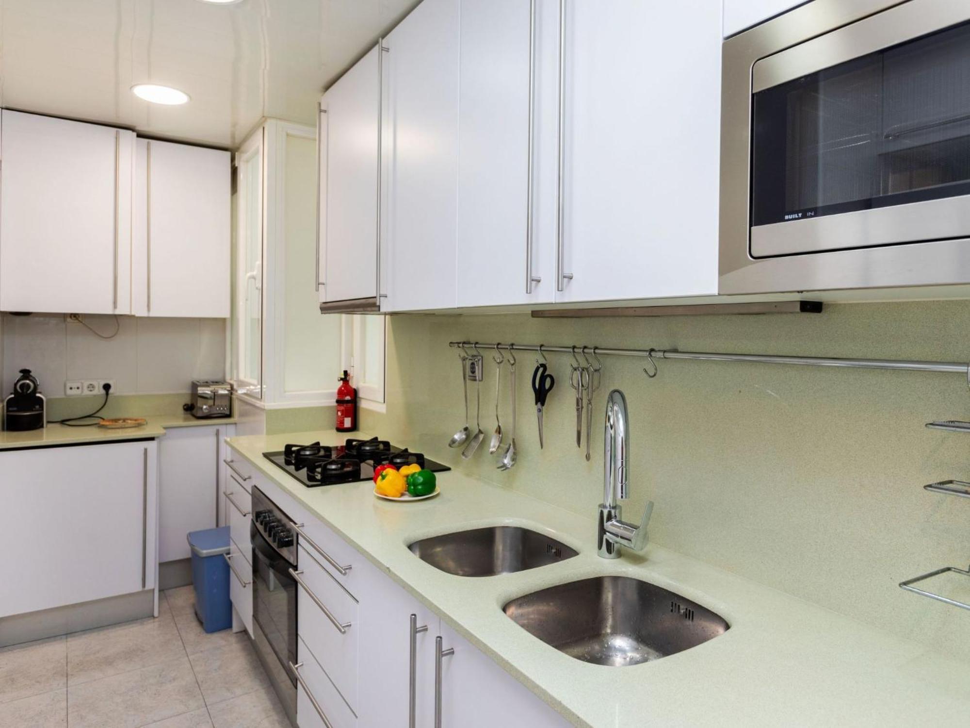 Apartment Sants-Montjuic Rambla Badal By Interhome บาร์เซโลนา ภายนอก รูปภาพ